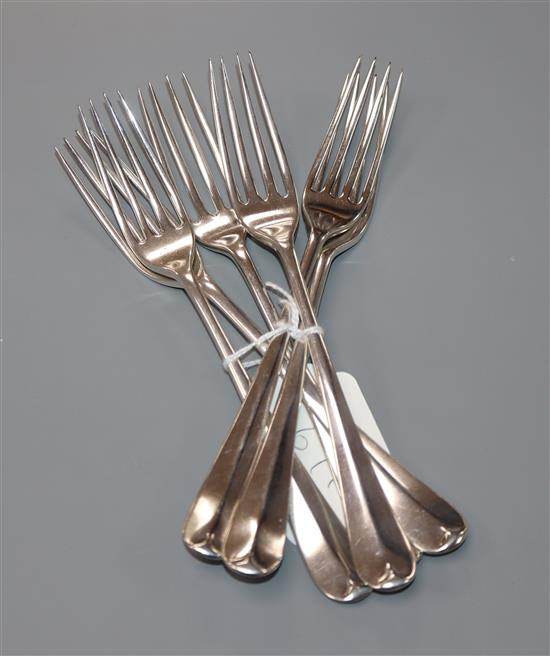 A set of six George V Irish silver Hanovarian pattern dessert forks, R & Co, Dublin, 1913, 8 oz.